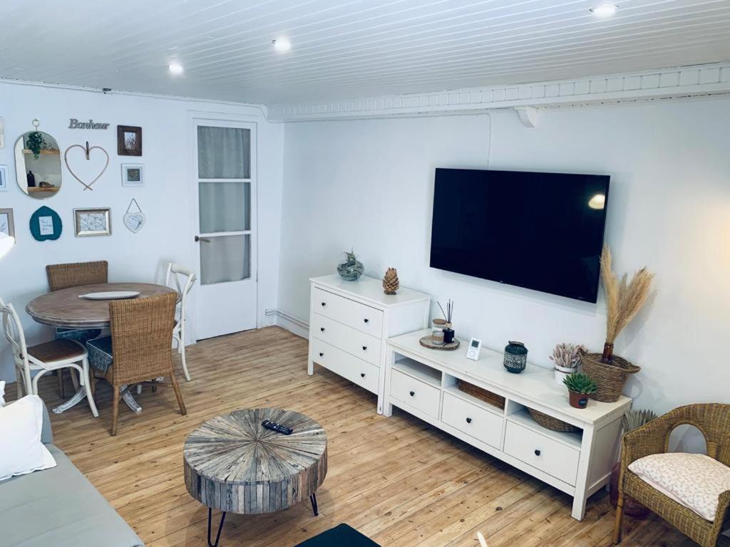 Apartamento Con Encanto Tipico Cereta Centro Puigcerdà Exterior foto