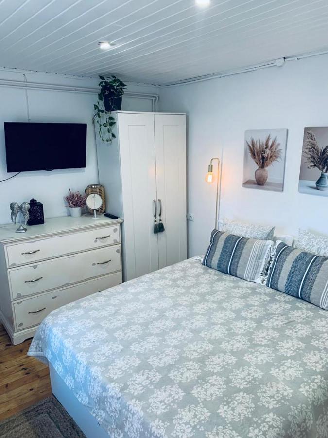 Apartamento Con Encanto Tipico Cereta Centro Puigcerdà Exterior foto